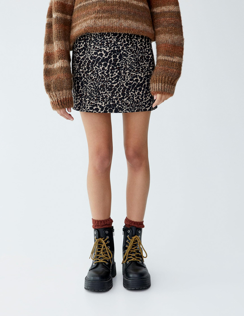 Юбка PULL & BEAR Ж1065733 (5398/304/051) цвет черный, Юбка PULL & BEAR Ж1065733 (5398/304/051) цвет черный L
Юбка PULL & BEAR Ж1065733 (5398/304/051) цвет черный, Юбка PULL & BEAR Ж1065733 (5398/304/051) цвет черный L