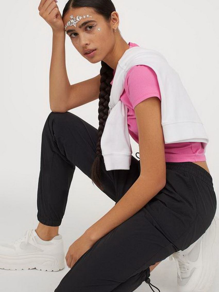 Спортивные штаны H&M Divided 0845746-1 Черные (СА2000001721056, Спортивные штаны H&M Divided 0845746-1 36 Черные (СА2000001721056)
Спортивные штаны H&M Divided 0845746-1 Черные (СА2000001721056, Спортивные штаны H&M Divided 0845746-1 36 Черные (СА2000001721056)