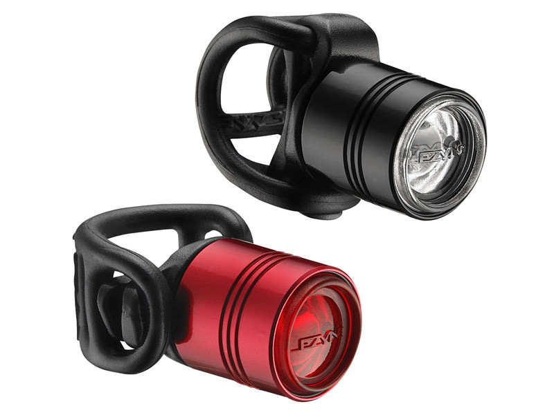 Комплект света Lezyne FEMTO DRIVE PAIR Чорний/Червоний 15/7 люмен, алюминиевый корпус
Комплект света Lezyne FEMTO DRIVE PAIR Чорний/Червоний 15/7 люмен, алюминиевый корпус