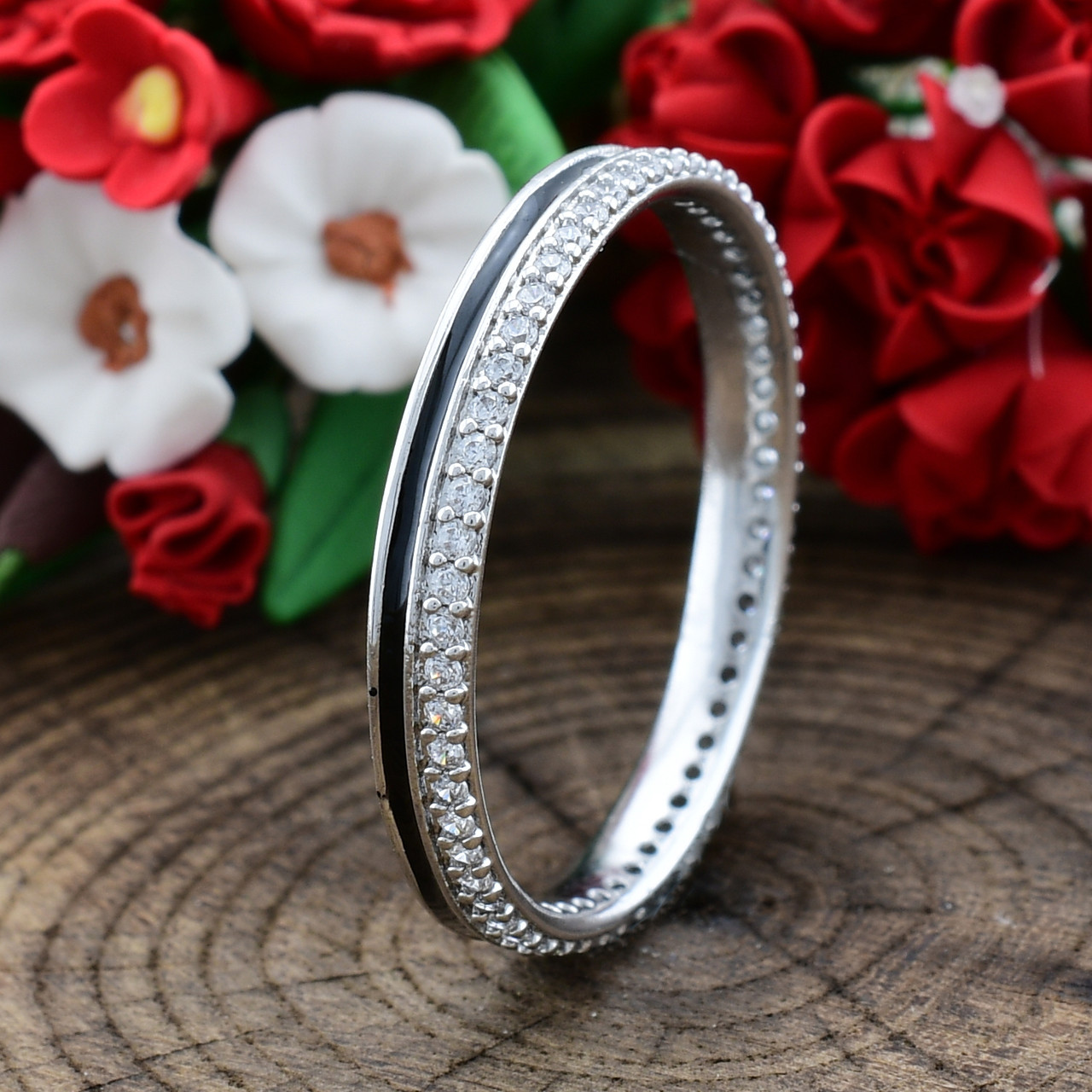 Кольцо Xuping 15234 ширина 3 мм белые фианиты позолота Белое Золото21
Кольцо Xuping 15234 ширина 3 мм белые фианиты позолота Белое Золото21