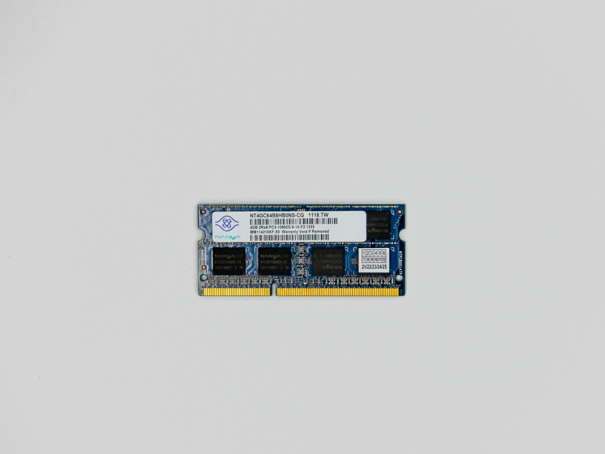 Оперативная память Nanya SODIMM 4Gb DDR3-1333MHz PC3-10600 CL9 (NT4GC64B8HB0NS-CG) Refurbished
Оперативная память Nanya SODIMM 4Gb DDR3-1333MHz PC3-10600 CL9 (NT4GC64B8HB0NS-CG) Refurbished