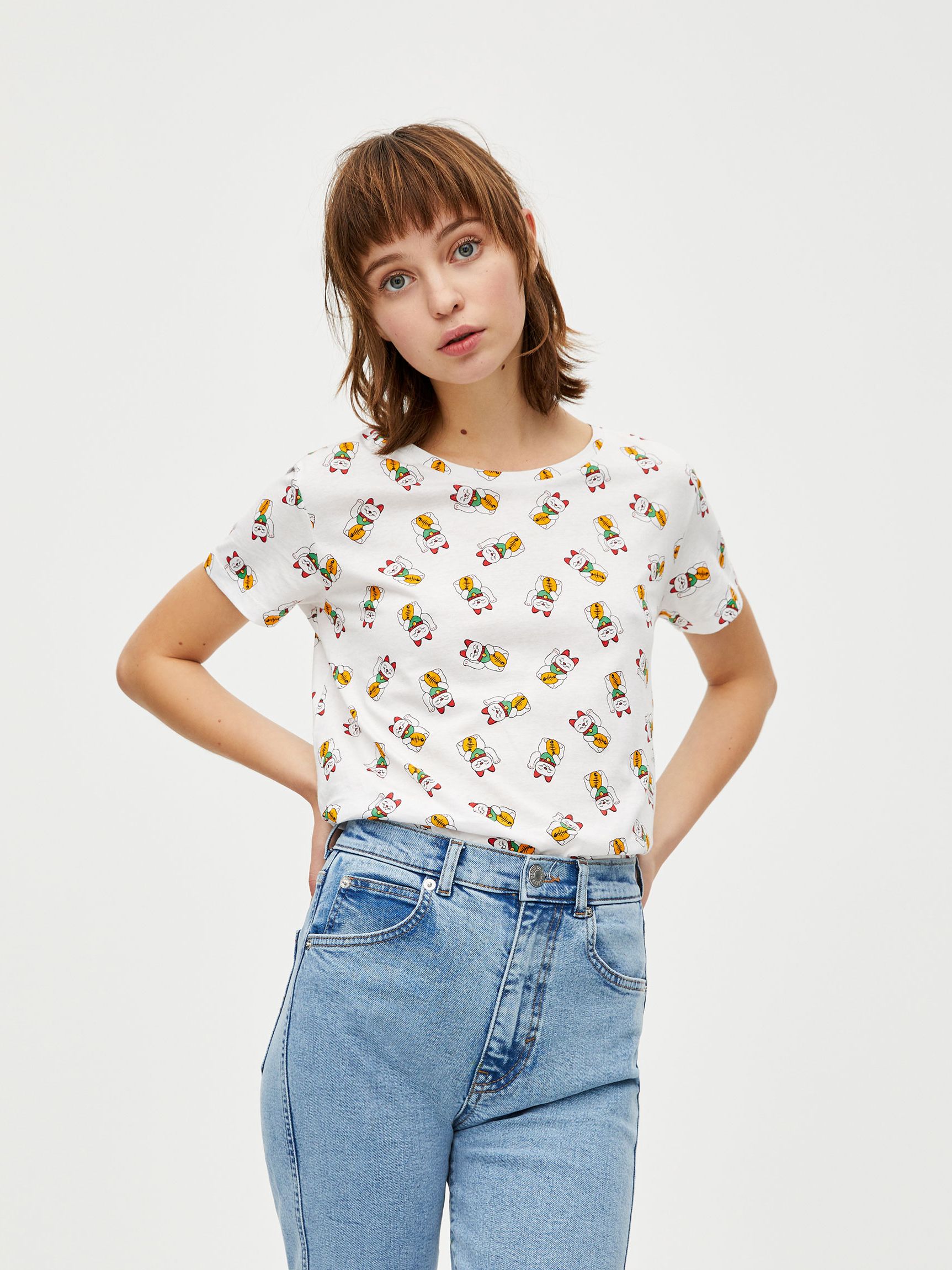 Футболка Pull & Bear 5244/314/250 Белая, Футболка Pull & Bear 5244/314/250 XS Белая
Футболка Pull & Bear 5244/314/250 Белая, Футболка Pull & Bear 5244/314/250 XS Белая