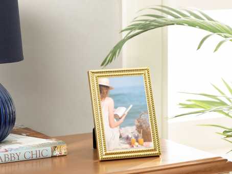 Фоторамка Fancy 12х17 см желтый EH
Фоторамка Fancy 12х17 см желтый EH