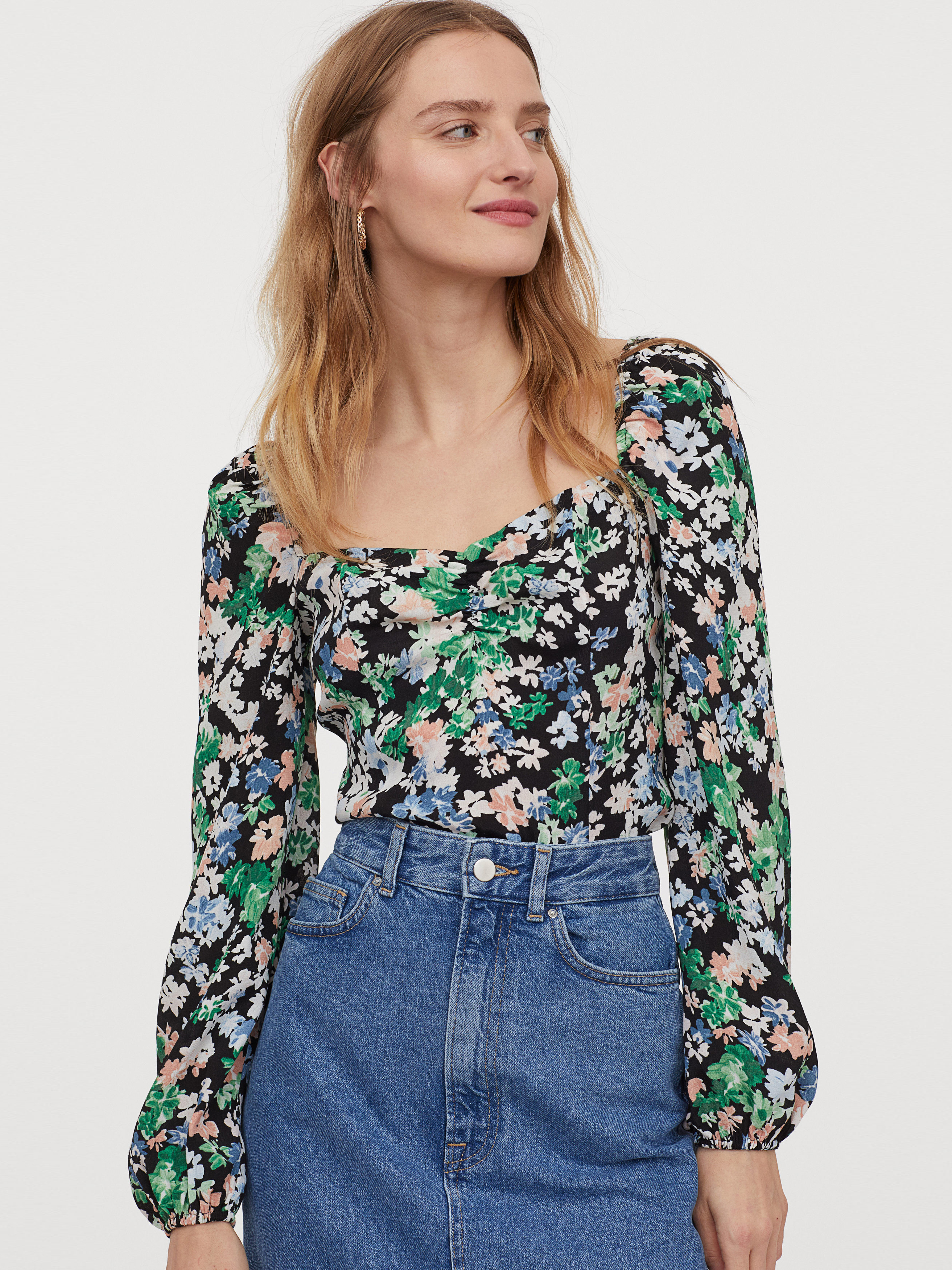 Блузка H&M 07-0821148-018 Черная (СА2000001854884, Блузка H&M 07-0821148-018 34 Черная (СА2000001854884)
Блузка H&M 07-0821148-018 Черная (СА2000001854884, Блузка H&M 07-0821148-018 34 Черная (СА2000001854884)