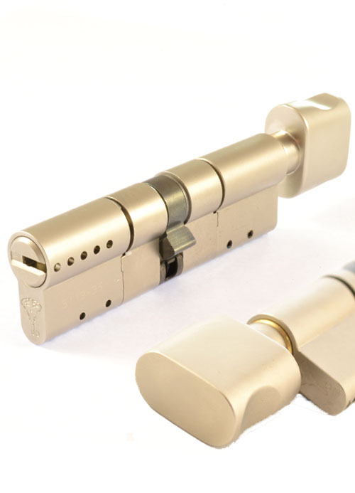 Циліндр MUL-T-LOCK DIN_KT XP MTL600/INTERACTIVE+ 96 NST 65x31T TO_NST CAM30 3KEY DND3D_BLUE_INS 264S+ BOX_S
Циліндр MUL-T-LOCK DIN_KT XP MTL600/INTERACTIVE+ 96 NST 65x31T TO_NST CAM30 3KEY DND3D_BLUE_INS 264S+ BOX_S
