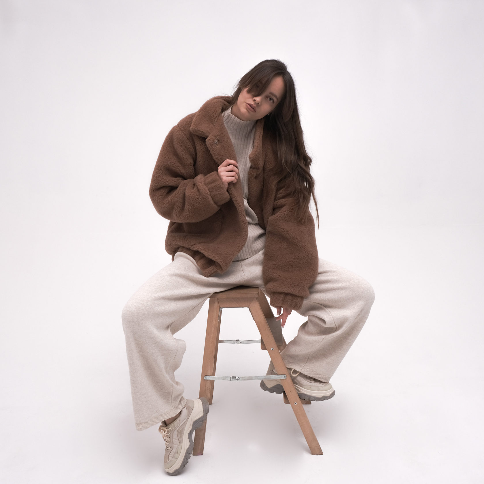 Шубка YV из шерсти мериноса CAMEL короткая коричневая, Шубка YV из шерсти мериноса CAMEL короткая L коричневая
Шубка YV из шерсти мериноса CAMEL короткая коричневая, Шубка YV из шерсти мериноса CAMEL короткая L коричневая