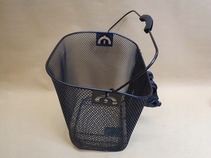 Корзина для велосипеда BUCHEL City basket VR express click Back 330 x 260 x 240 mm быстросъемная
Корзина для велосипеда BUCHEL City basket VR express click Back 330 x 260 x 240 mm быстросъемная