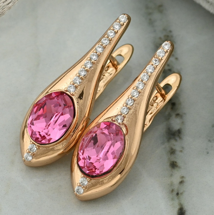 Серьги Xuping с кристаллами Swarovski 83174 размер 26х9 мм цвет розовый вес 4.4 г позолота 18К
Серьги Xuping с кристаллами Swarovski 83174 размер 26х9 мм цвет розовый вес 4.4 г позолота 18К