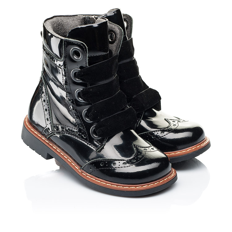 Демисезонные ботинки Woopy Orthopedic 24 черный (8325)
Демисезонные ботинки Woopy Orthopedic 24 черный (8325)