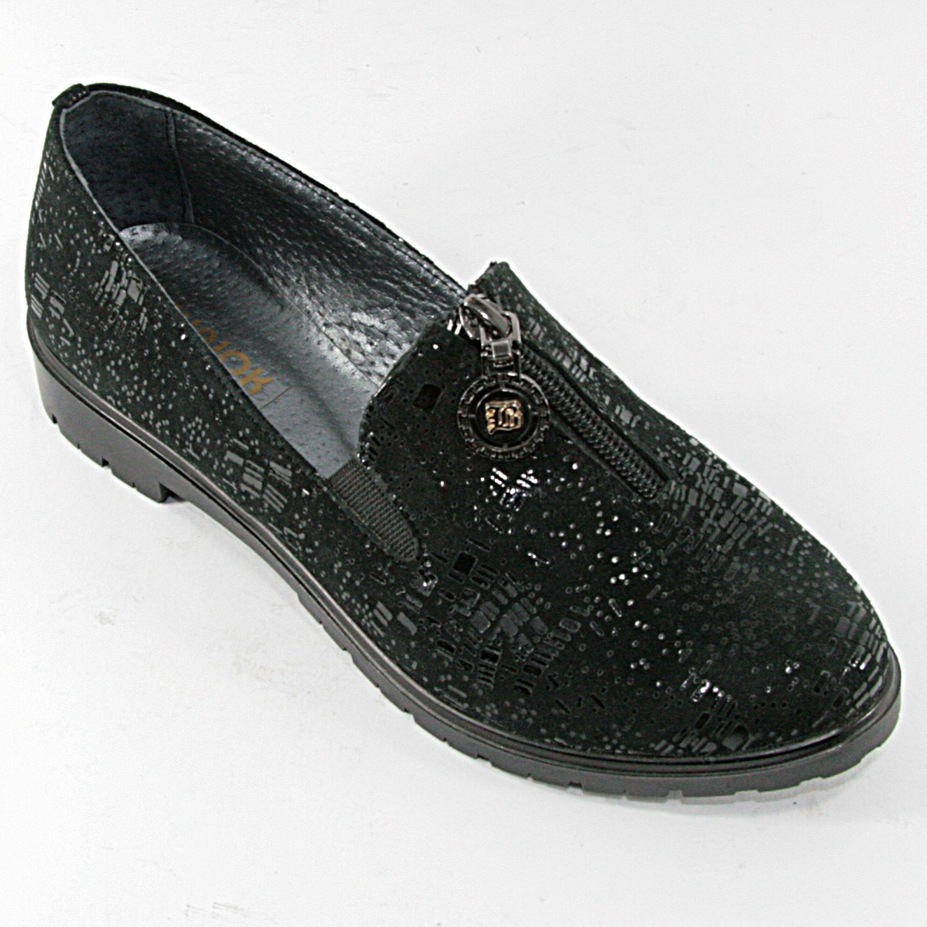 Женские мокасины Chasok 228-003564-3 36 Черные
Женские мокасины Chasok 228-003564-3 36 Черные