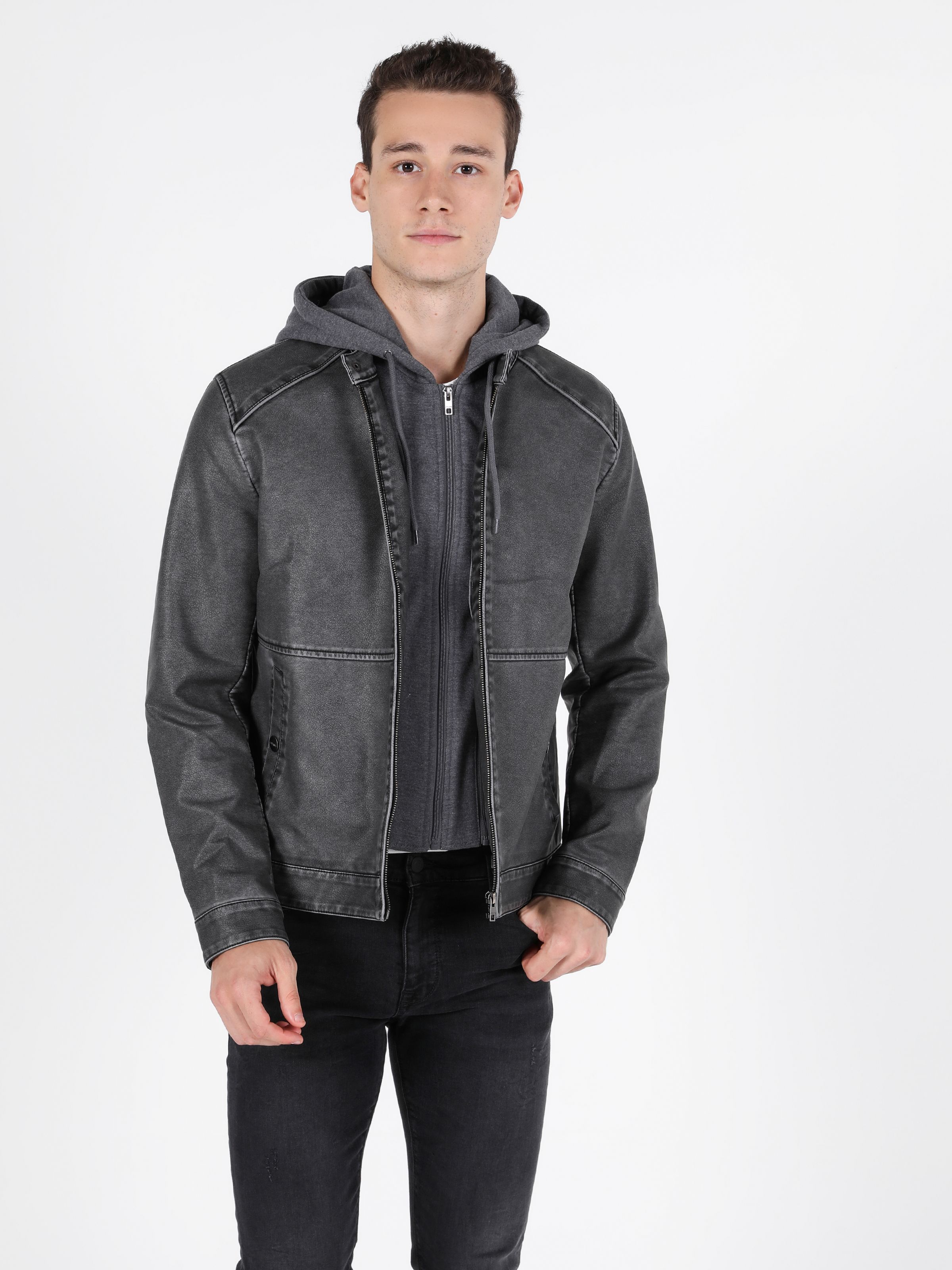 Куртка джинсовая Colin's CL1047272GRA Gray, Куртка джинсовая Colin's CL1047272GRA XL Gray
Куртка джинсовая Colin's CL1047272GRA Gray, Куртка джинсовая Colin's CL1047272GRA XL Gray