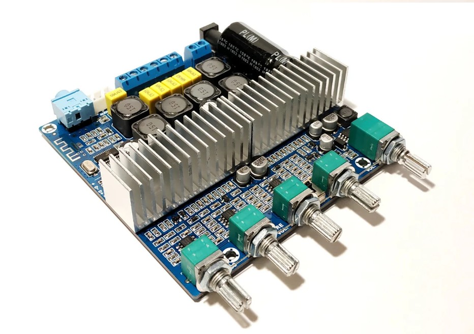 Аудио усилитель мощности звука Meimotor TPA3116 Bluetooth 4.2 2.1 2 х 50 Вт + 100 Вт
Аудио усилитель мощности звука Meimotor TPA3116 Bluetooth 4.2 2.1 2 х 50 Вт + 100 Вт