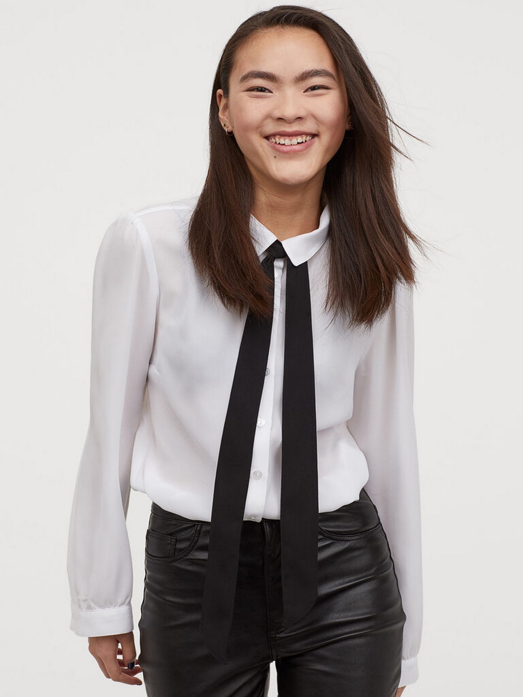 Рубашка H&M 08076910-0 Белая (СА2000001858806, Рубашка H&M 08076910-0 34 Белая (СА2000001858806)
Рубашка H&M 08076910-0 Белая (СА2000001858806, Рубашка H&M 08076910-0 34 Белая (СА2000001858806)