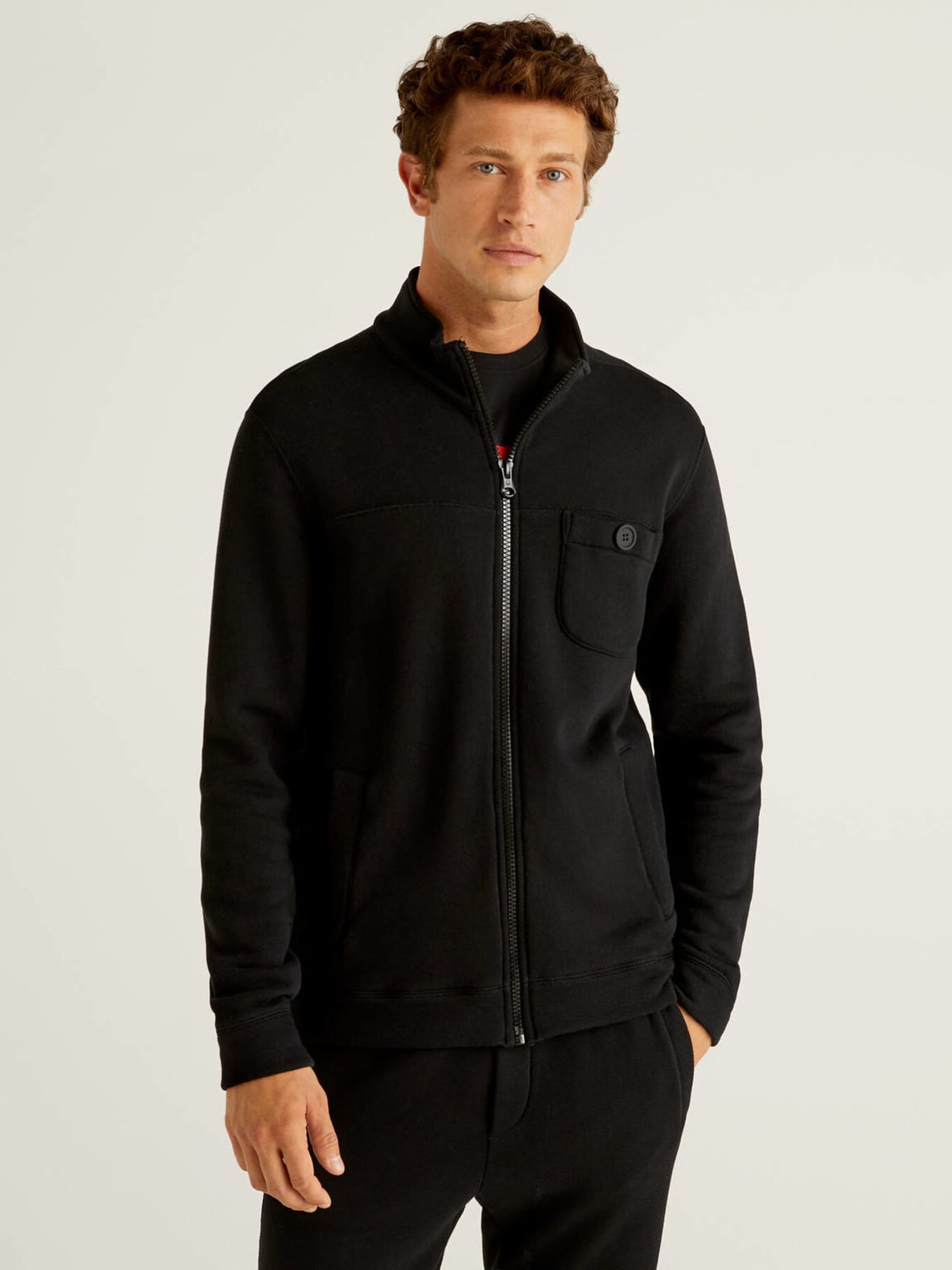 Толстовка United Colors of Benetton 3TVJJ5239-100, Толстовка United Colors of Benetton 3TVJJ5239-100 L
Толстовка United Colors of Benetton 3TVJJ5239-100, Толстовка United Colors of Benetton 3TVJJ5239-100 L