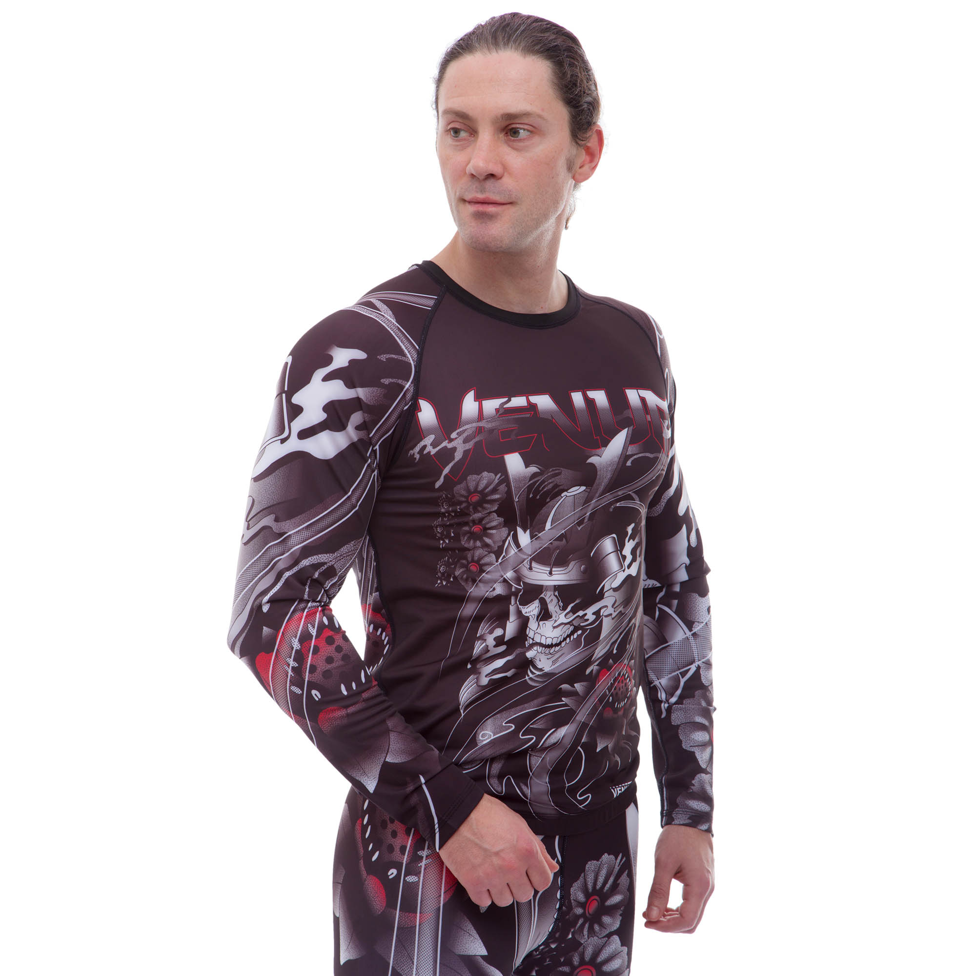 Рашгард с длинным рукавом Venum SAMURAI SKULL 9501 (PL, эластан, р-р XL 48-50 , черный)
Рашгард с длинным рукавом Venum SAMURAI SKULL 9501 (PL, эластан, р-р XL 48-50 , черный)