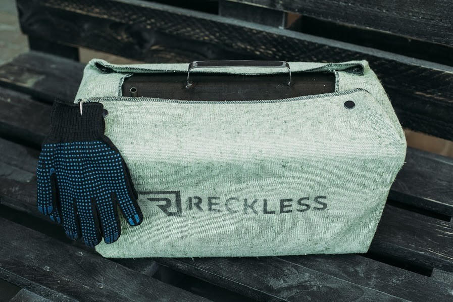 Коптильня Reckless с гидрозатвором горячего копчения 2мм 510х310х300 в чехле и перчатками (кчмбч450)
Коптильня Reckless с гидрозатвором горячего копчения 2мм 510х310х300 в чехле и перчатками (кчмбч450)