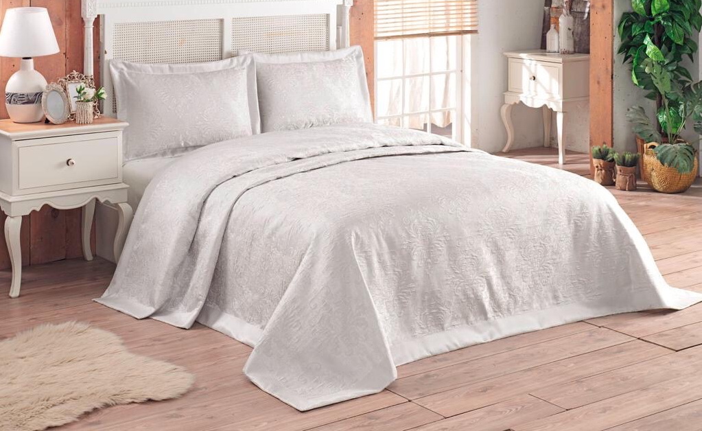 Покрывало Hanibaba Gardenia Gumus Silver 240х260 см турция, атлас 
Покрывало Hanibaba Gardenia Gumus Silver 240х260 см турция, атлас