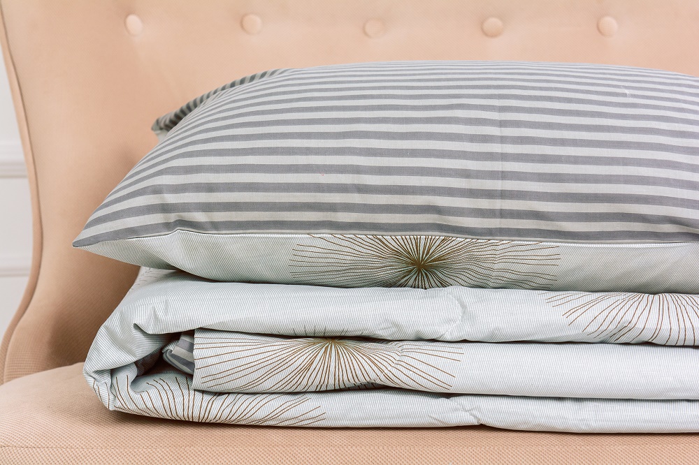 Набор MirSon №2637 Eco-Soft 19-2491 Leone (одеяло + 2 наволочки) 220х240 см + 50х70 см италия, eco-soft
Набор MirSon №2637 Eco-Soft 19-2491 Leone (одеяло + 2 наволочки) 220х240 см + 50х70 см италия, eco-soft