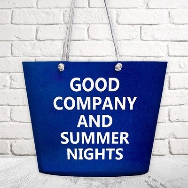 Сумка пляжная с принтом "Good company and summer nights" Malibu сумка для пляжа с разноцветным принтом и застежкой молнией
Сумка пляжная с принтом "Good company and summer nights" Malibu сумка для пляжа с разноцветным принтом и застежкой молнией