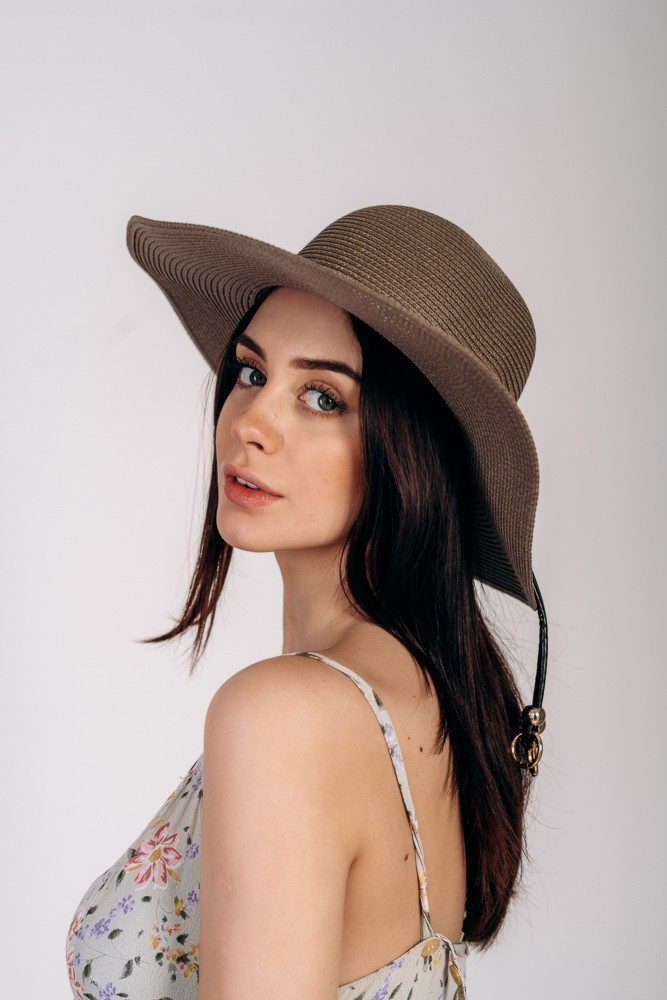 Шляпа большая пляжная женская Sara Fam женская пляжная шляпа большая темно капучиновая
Шляпа большая пляжная женская Sara Fam женская пляжная шляпа большая темно капучиновая