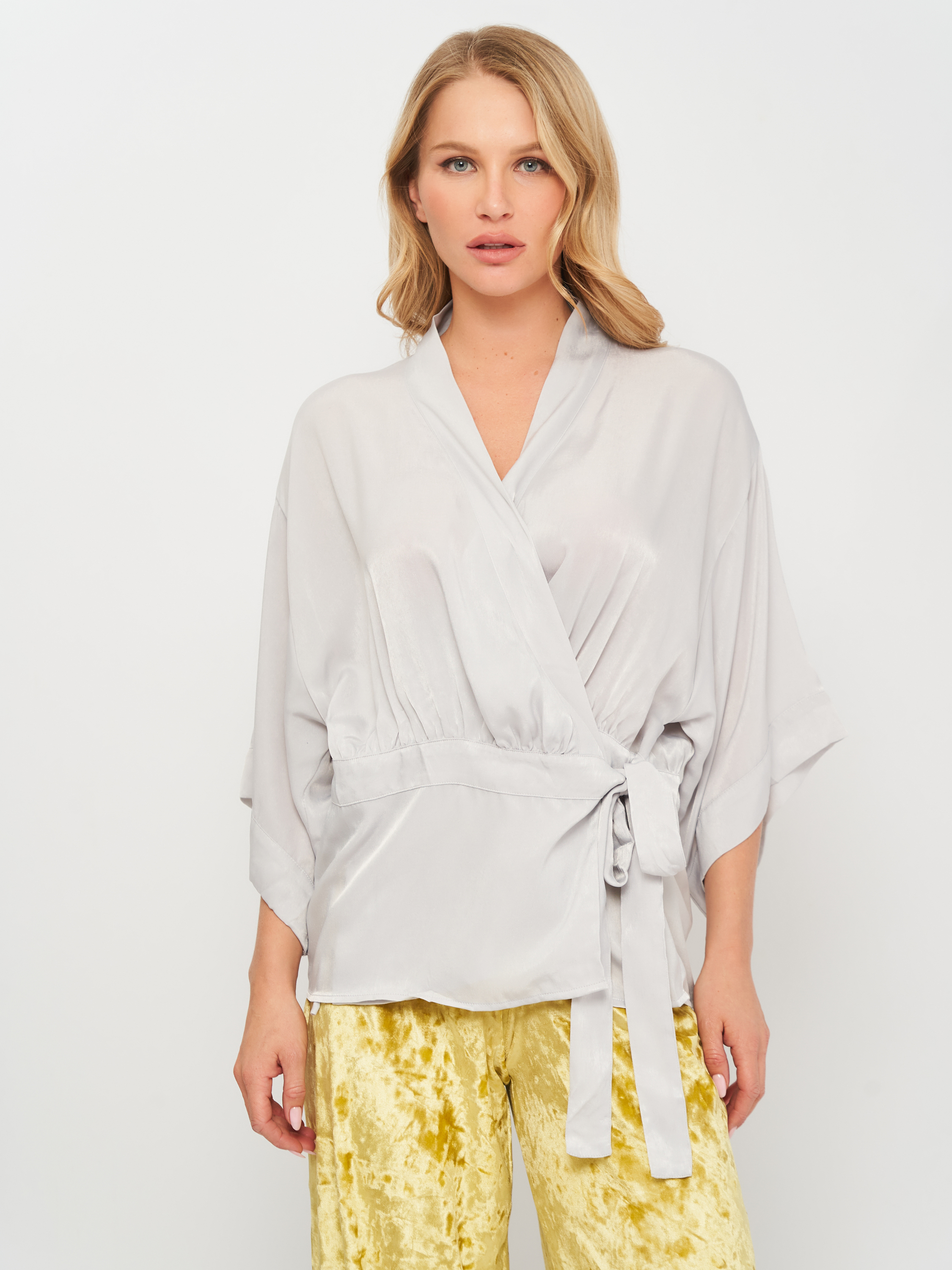 Накидка Yamamay XAZ283755LZDW - Светло-серая, Накидка Yamamay XAZ283755LZDW S-M Светло-серая
Накидка Yamamay XAZ283755LZDW - Светло-серая, Накидка Yamamay XAZ283755LZDW S-M Светло-серая