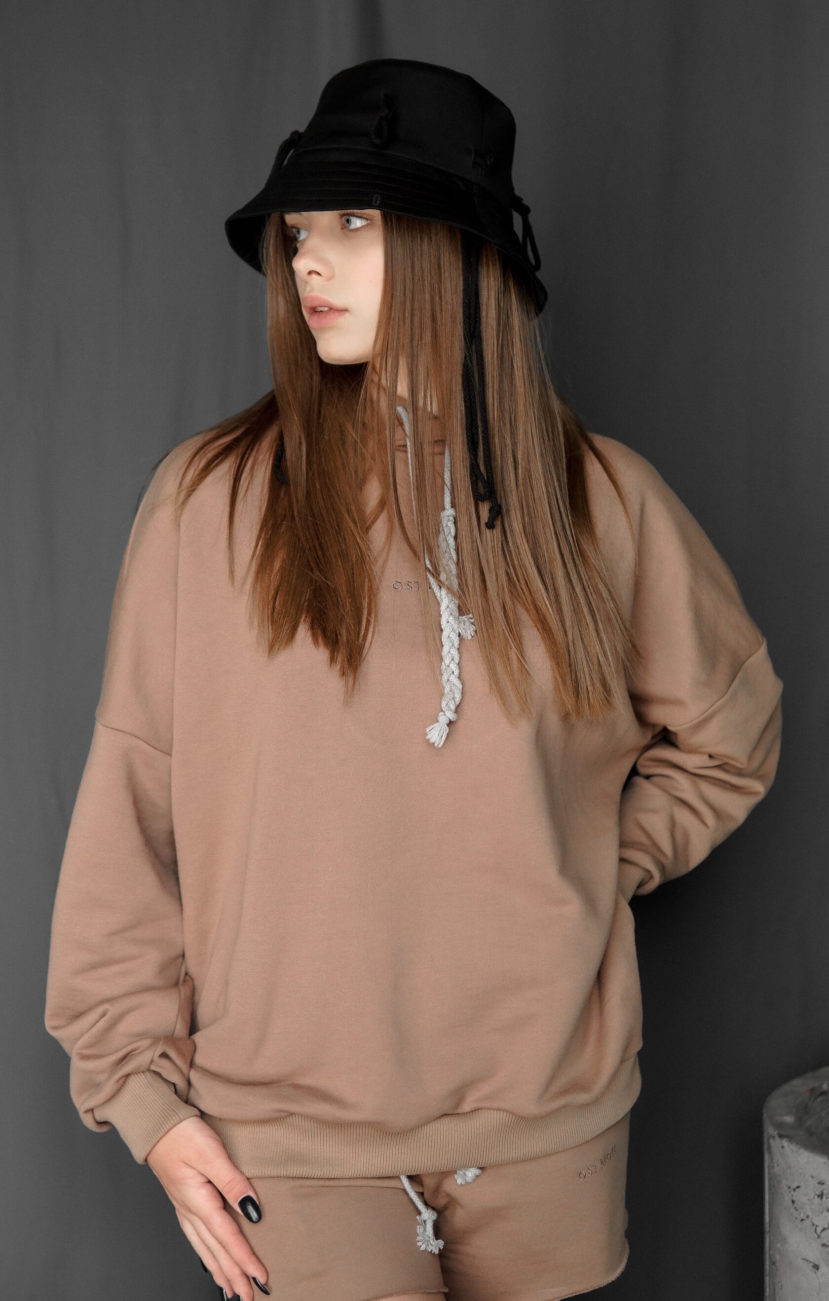 Худи Ost Won Standart Unisex - Бежевое, Худи Ost Won Standart Unisex M-L Бежевое
Худи Ost Won Standart Unisex - Бежевое, Худи Ost Won Standart Unisex M-L Бежевое