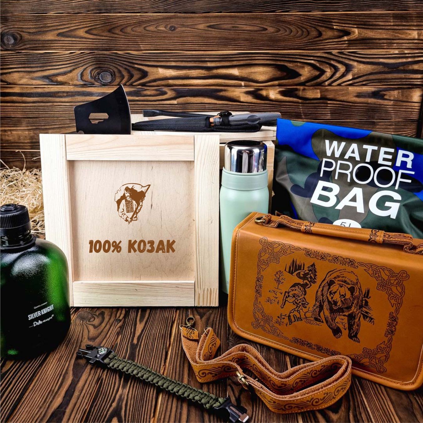 Подарочный набор для охотника на День казачества с аксессуарами для туризма и активного отдыха в мужском боксе 4MAN (G2095_138U)
Подарочный набор для охотника на День казачества с аксессуарами для туризма и активного отдыха в мужском боксе 4MAN (G2095_138U)