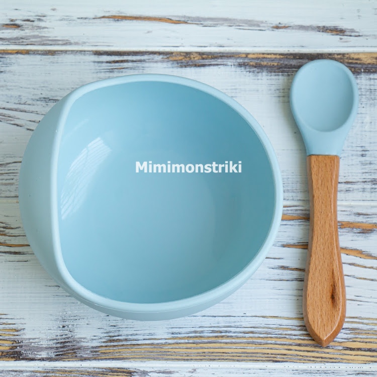 Детская силиконовая тарелочка с ложечкой для первого прикорма малыша оттенок нежно-лазурный Lukoshkino ® (PPTL-5)
Детская силиконовая тарелочка с ложечкой для первого прикорма малыша оттенок нежно-лазурный Lukoshkino ® (PPTL-5)