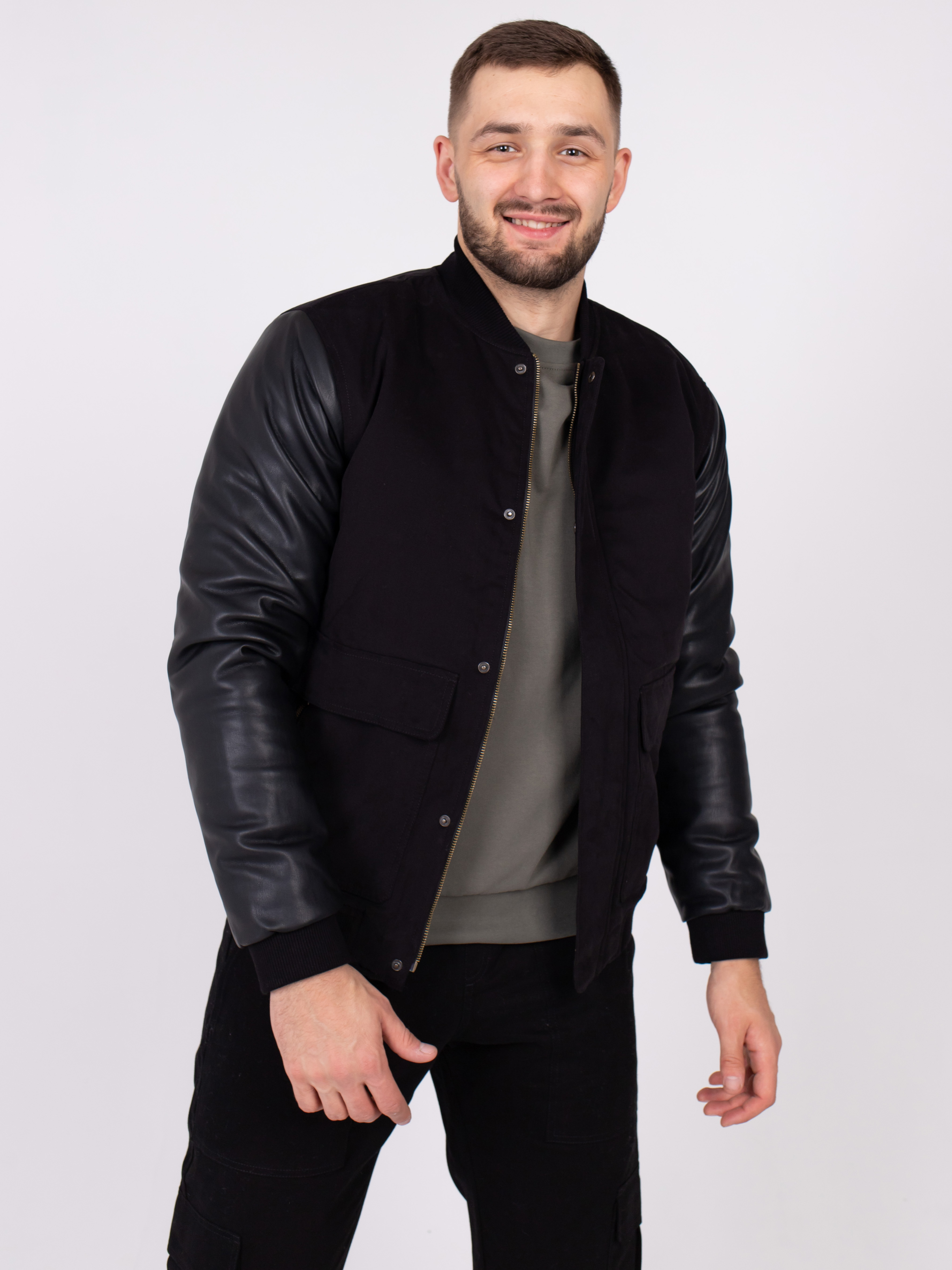 Бомбер Feel and Fly Casual 10120 Black, Бомбер Feel and Fly Casual 10120 S Black
Бомбер Feel and Fly Casual 10120 Black, Бомбер Feel and Fly Casual 10120 S Black
