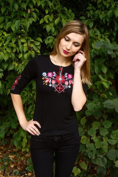 Жіноча вишиванка Lesia Лісова пісня рожева розмір на чорному 9112128848, Жіноча вишиванка Lesia Лісова пісня рожева розмір L на чорному 9112128848
Жіноча вишиванка Lesia Лісова пісня рожева розмір на чорному 9112128848, Жіноча вишиванка Lesia Лісова пісня рожева розмір L на чорному 9112128848