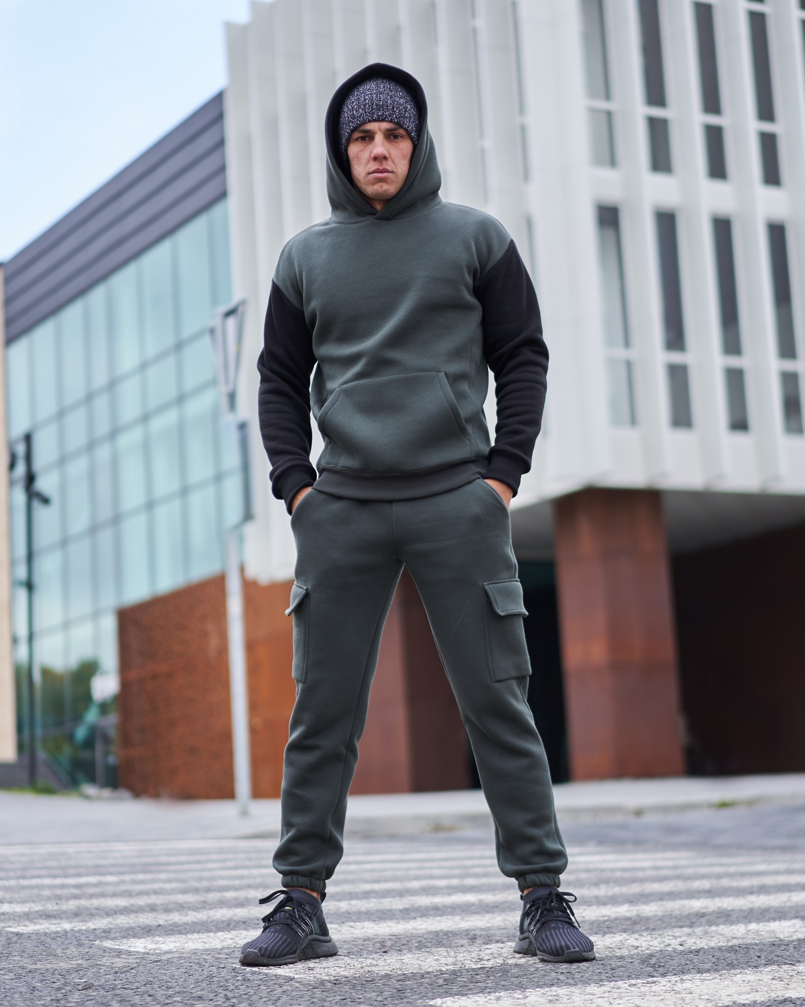Спортивный костюм зимний GR8 active wear модель 308w3-зелено-черный размер L
Спортивный костюм зимний GR8 active wear модель 308w3-зелено-черный размер L