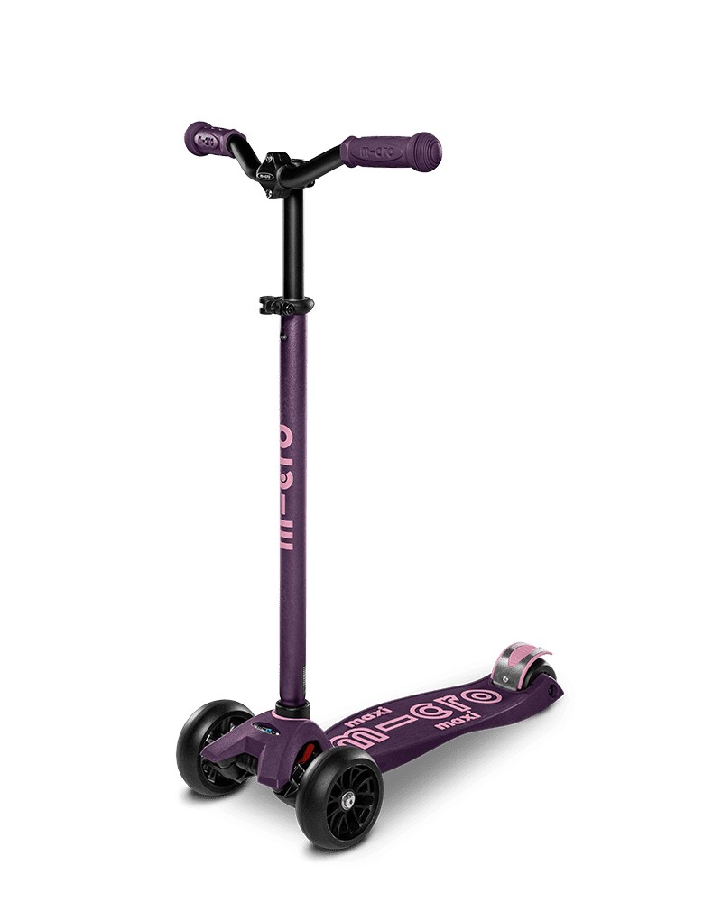 Трехколесный самокат Maxi Micro Deluxe Pro Purple фиолетовый (не светящиеся колеса)
Трехколесный самокат Maxi Micro Deluxe Pro Purple фиолетовый (не светящиеся колеса)