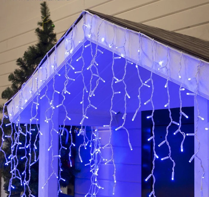 Гирлянда бахрома уличная светодиодная 3х0,70 м 120 LED с переходником прозрачный провод от сети синяя
Гирлянда бахрома уличная светодиодная 3х0,70 м 120 LED с переходником прозрачный провод от сети синяя
