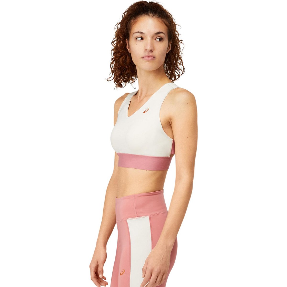 Топ Asics COLOR BLOCK BRA III белый c-2032C166-200, Топ Asics COLOR BLOCK BRA III M белый c-2032C166-200
Топ Asics COLOR BLOCK BRA III белый c-2032C166-200, Топ Asics COLOR BLOCK BRA III M белый c-2032C166-200