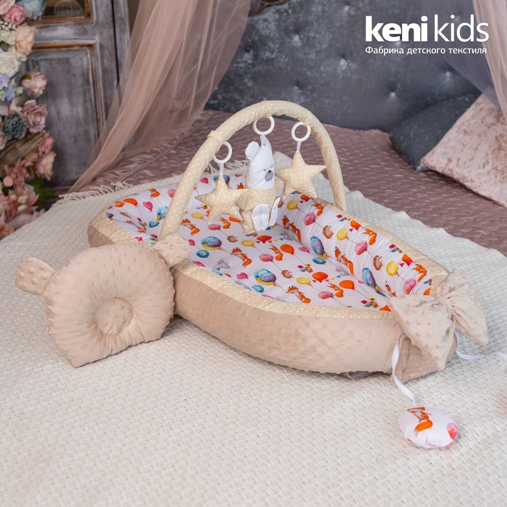 Кокон-гнёздышко для новорожденных KENI KIDS Лисички 100x58 см. Бежевый + Дуга с игрушками + Съемный матрасик + Ортопедическая Подушка
Кокон-гнёздышко для новорожденных KENI KIDS Лисички 100x58 см. Бежевый + Дуга с игрушками + Съемный матрасик + Ортопедическая Подушка