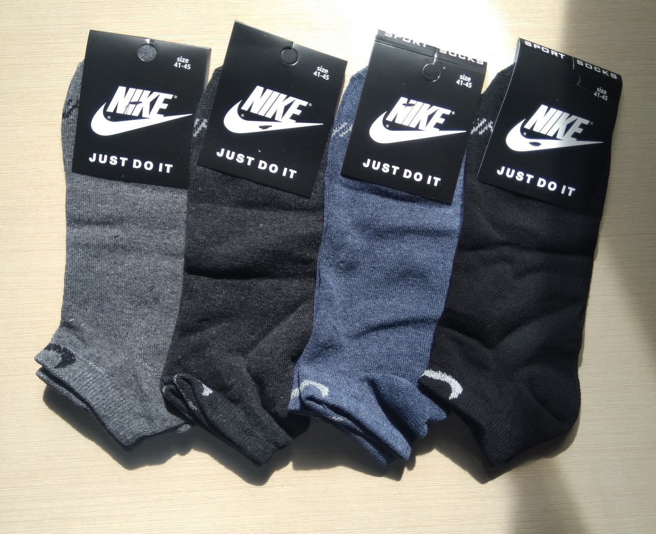 Мужские носки низкие Nike хлопок разноцветные 12шт, Мужские носки низкие Nike хлопок 41-45 разноцветные 12шт
Мужские носки низкие Nike хлопок разноцветные 12шт, Мужские носки низкие Nike хлопок 41-45 разноцветные 12шт