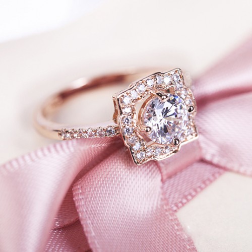 Кольцо с кристаллами Сваровски 096860a Showfay 17 размер Белый
Кольцо с кристаллами Сваровски 096860a Showfay 17 размер Белый