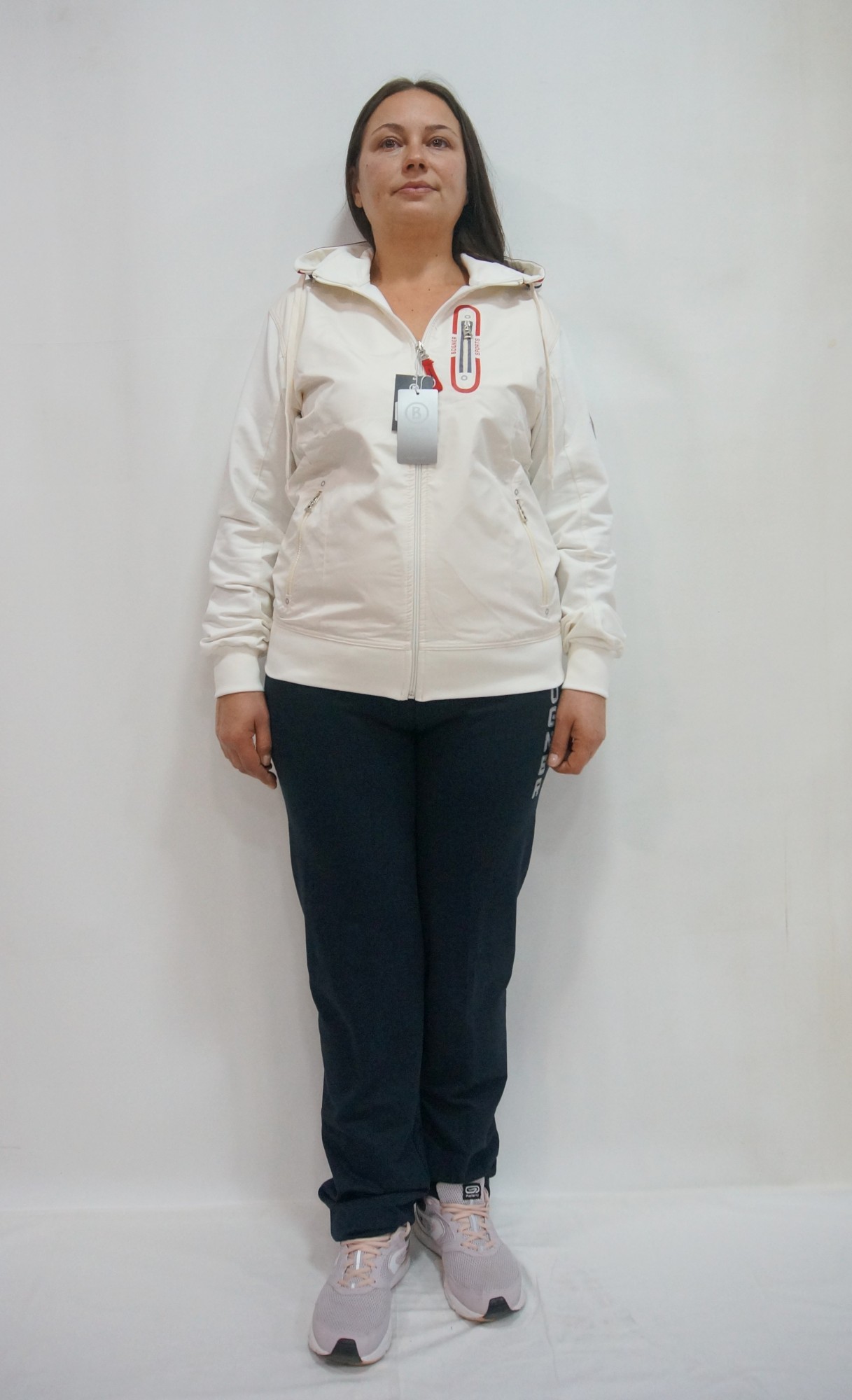 Костюм BOGNER SWEAT SUIT молочный 190922, Костюм BOGNER SWEAT SUIT XL молочный 190922
Костюм BOGNER SWEAT SUIT молочный 190922, Костюм BOGNER SWEAT SUIT XL молочный 190922