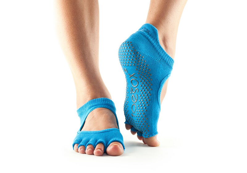 Носки для йоги ToeSox Half Toe Bellarina Grip Grip Skydiver М (-.5, Носки для йоги ToeSox Half Toe Bellarina Grip Grip Skydiver М (39-42.5)
Носки для йоги ToeSox Half Toe Bellarina Grip Grip Skydiver М (-.5, Носки для йоги ToeSox Half Toe Bellarina Grip Grip Skydiver М (39-42.5)