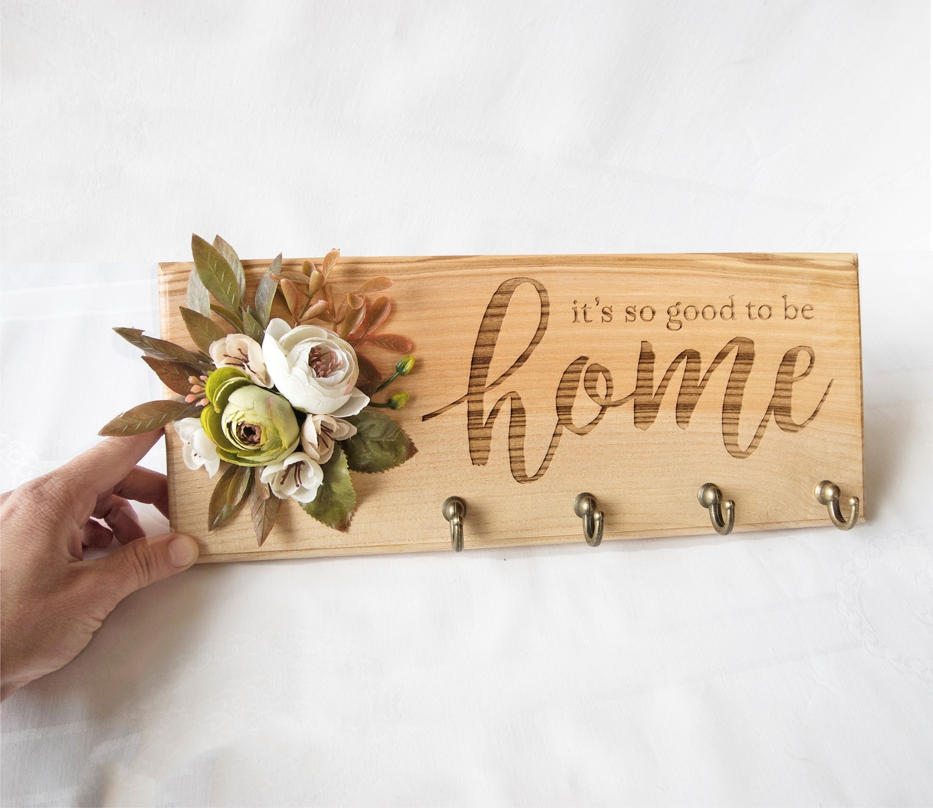 Ключница из дерева HOME Should Buy Wood с цветочной композицией 13х32 см Светлая
Ключница из дерева HOME Should Buy Wood с цветочной композицией 13х32 см Светлая