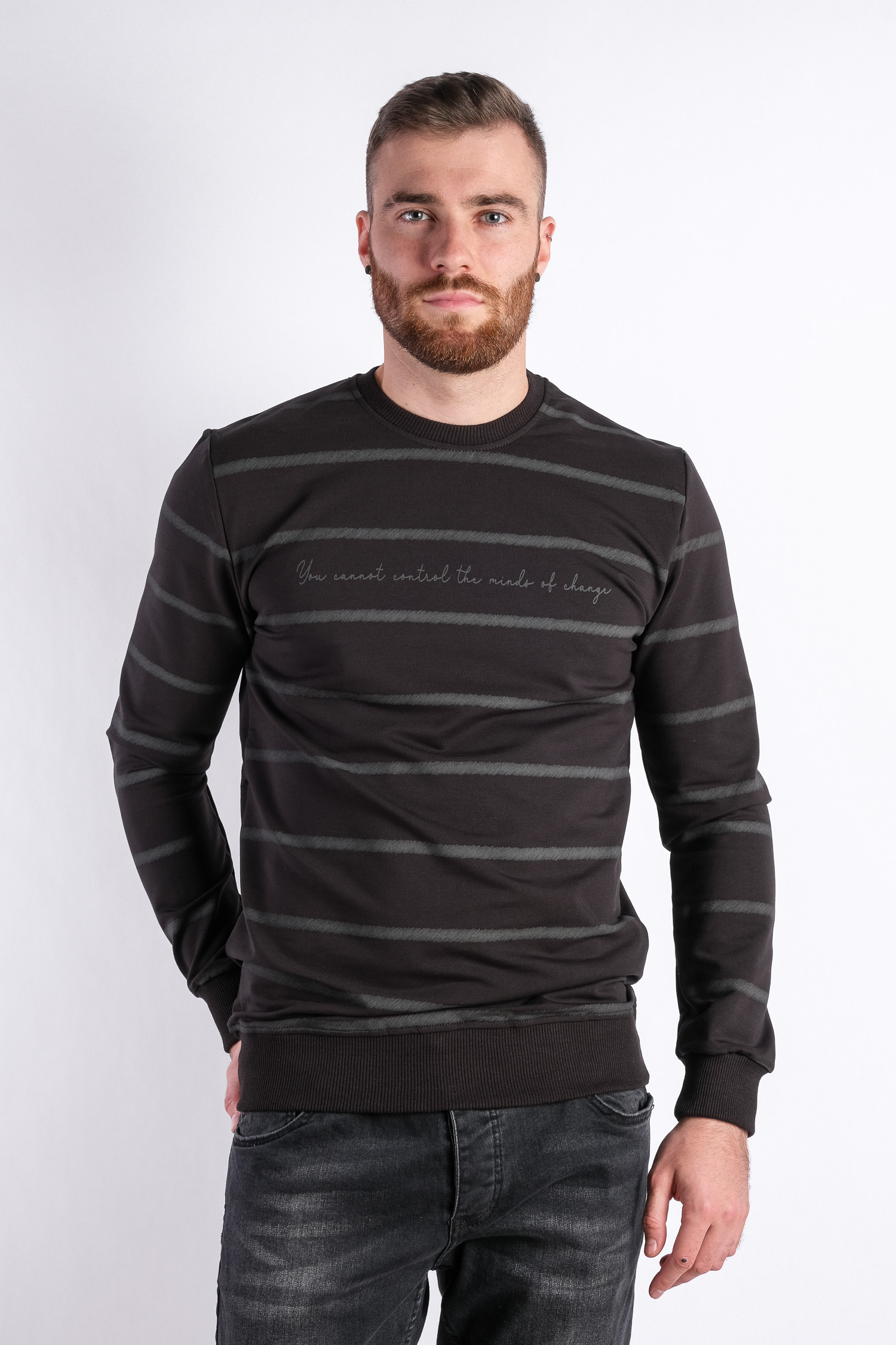 Свитшот мужской черный Time of Style 711F002-1 Черный, Свитшот мужской черный Time of Style 711F002-1 S Черный
Свитшот мужской черный Time of Style 711F002-1 Черный, Свитшот мужской черный Time of Style 711F002-1 S Черный
