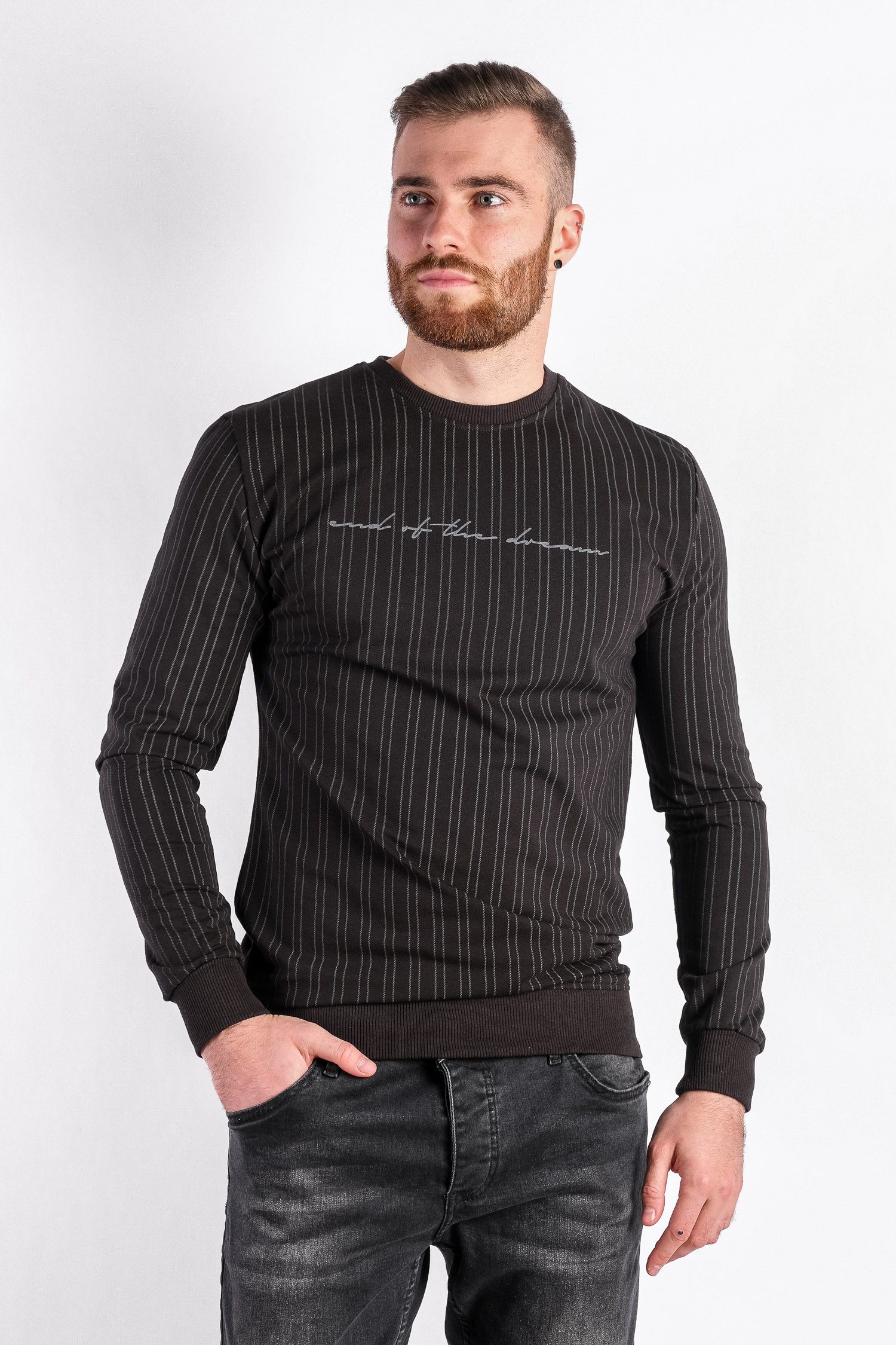Свитшот мужской черный Time of Style 711F014-1 Черный, Свитшот мужской черный Time of Style 711F014-1 S Черный
Свитшот мужской черный Time of Style 711F014-1 Черный, Свитшот мужской черный Time of Style 711F014-1 S Черный