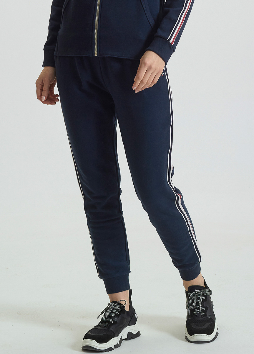 Спортивные брюки Fred Mello Синий (FW21W03PF_BLUE, Спортивные брюки Fred Mello XS Синий (FW21W03PF_BLUE-XS)
Спортивные брюки Fred Mello Синий (FW21W03PF_BLUE, Спортивные брюки Fred Mello XS Синий (FW21W03PF_BLUE-XS)