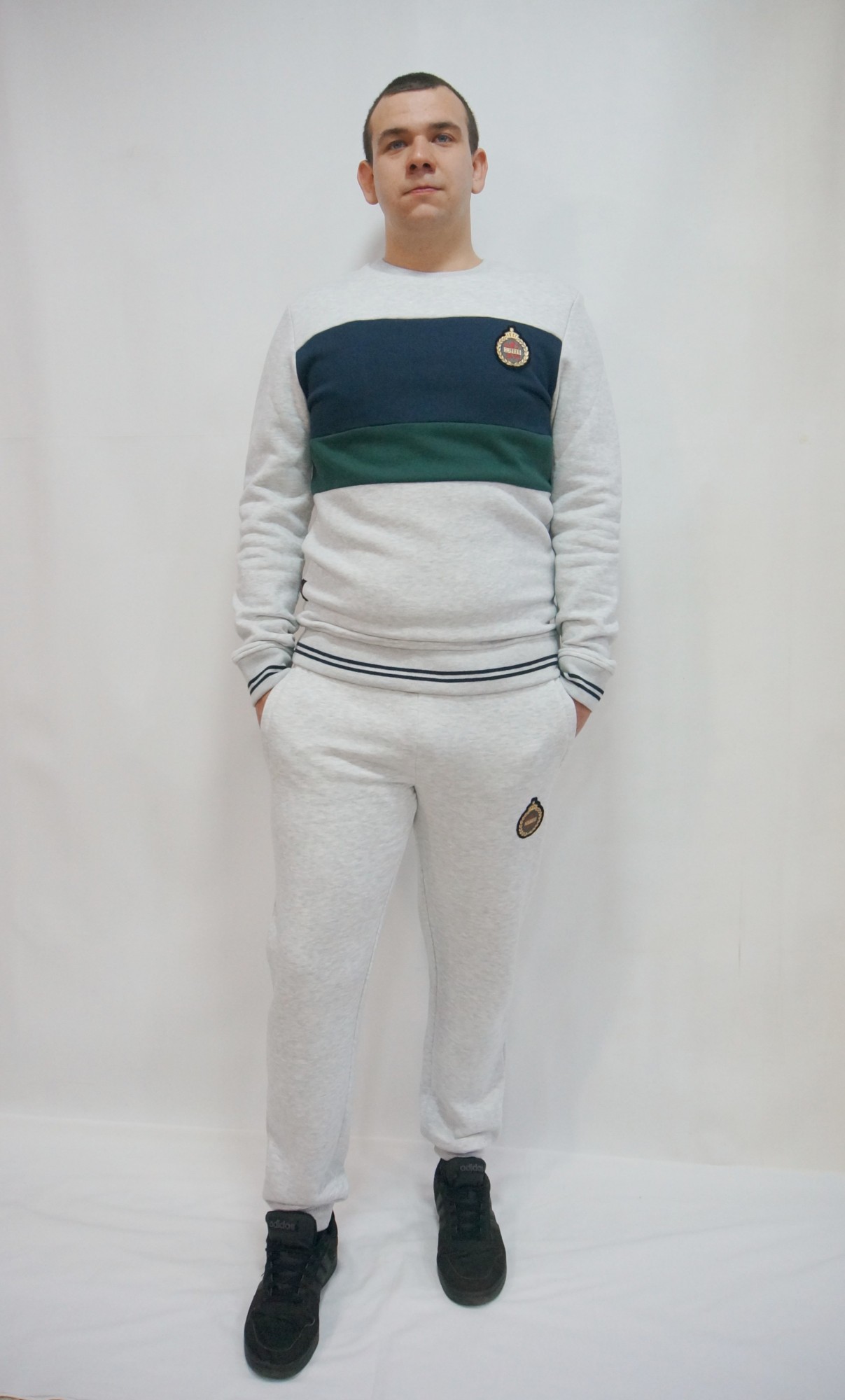 Костюм DUFFER DFFTM10556 бело-серый 190928, Костюм DUFFER DFFTM10556 XL бело-серый 190928
Костюм DUFFER DFFTM10556 бело-серый 190928, Костюм DUFFER DFFTM10556 XL бело-серый 190928