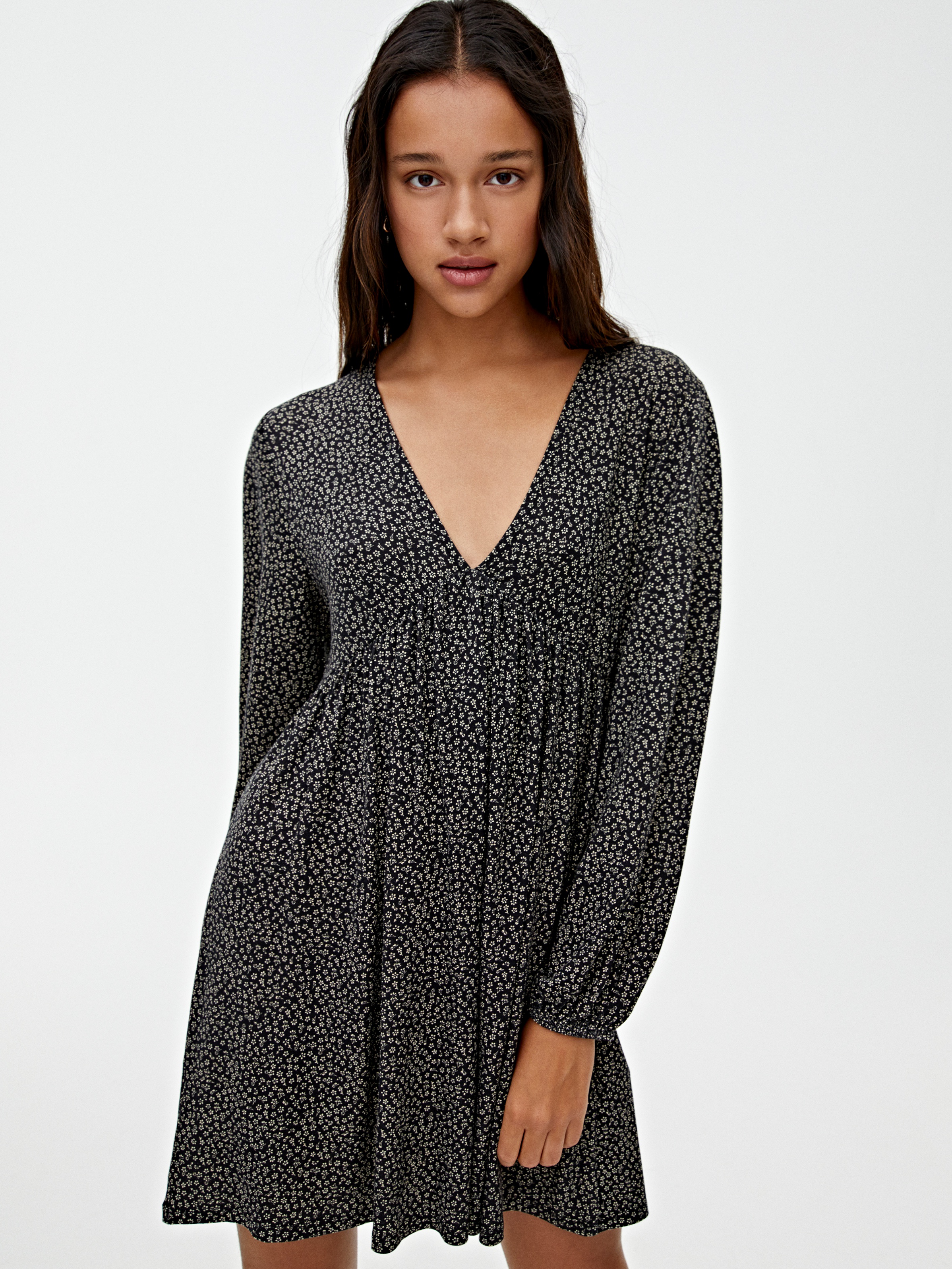 Платье Pull & Bear 9392/325/800 Черное, Платье Pull & Bear 9392/325/800 XL Черное
Платье Pull & Bear 9392/325/800 Черное, Платье Pull & Bear 9392/325/800 XL Черное