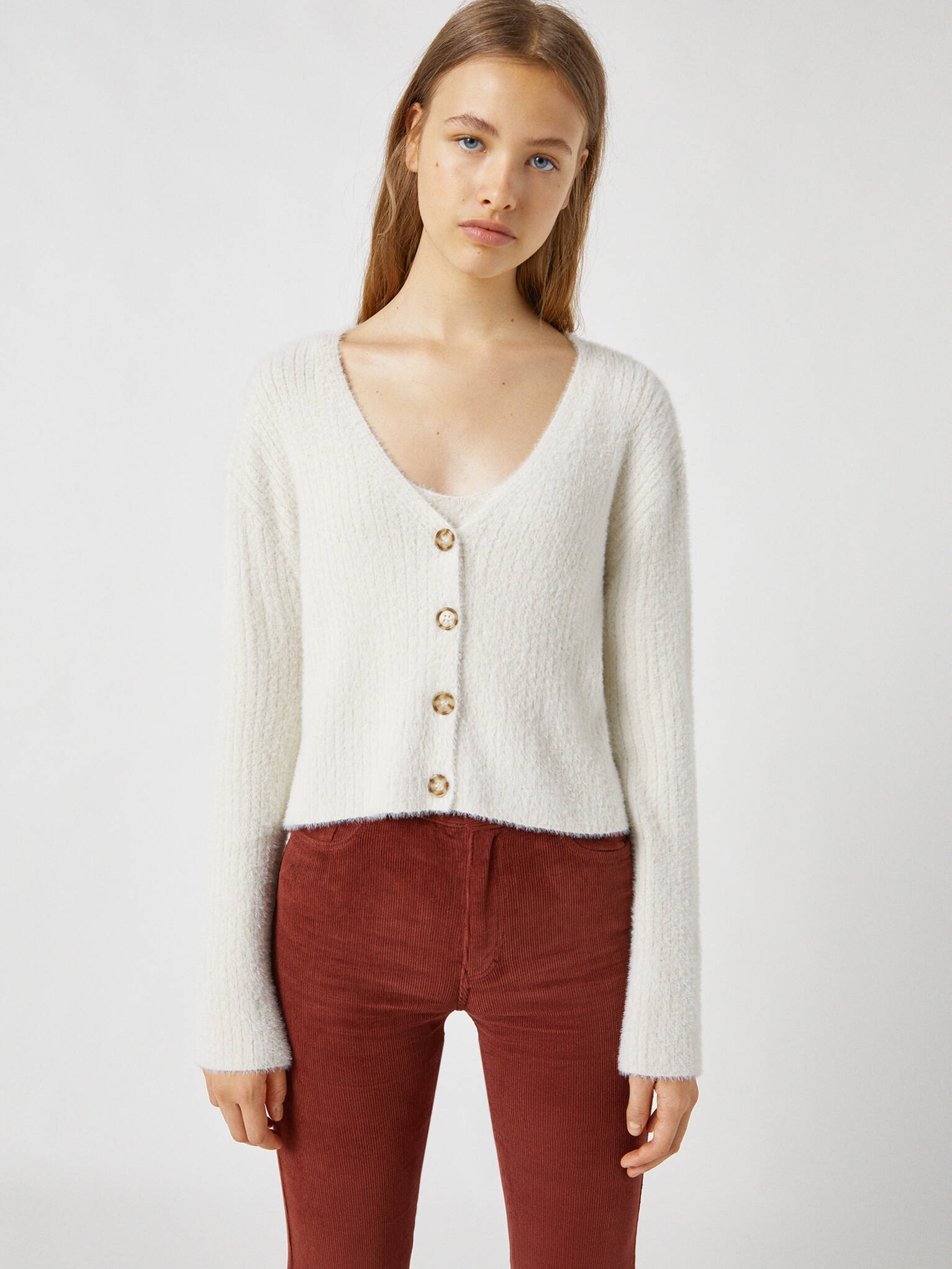 Кардиган Pull & Bear 9580/304/712 Молочный, Кардиган Pull & Bear 9580/304/712 S Молочный
Кардиган Pull & Bear 9580/304/712 Молочный, Кардиган Pull & Bear 9580/304/712 S Молочный