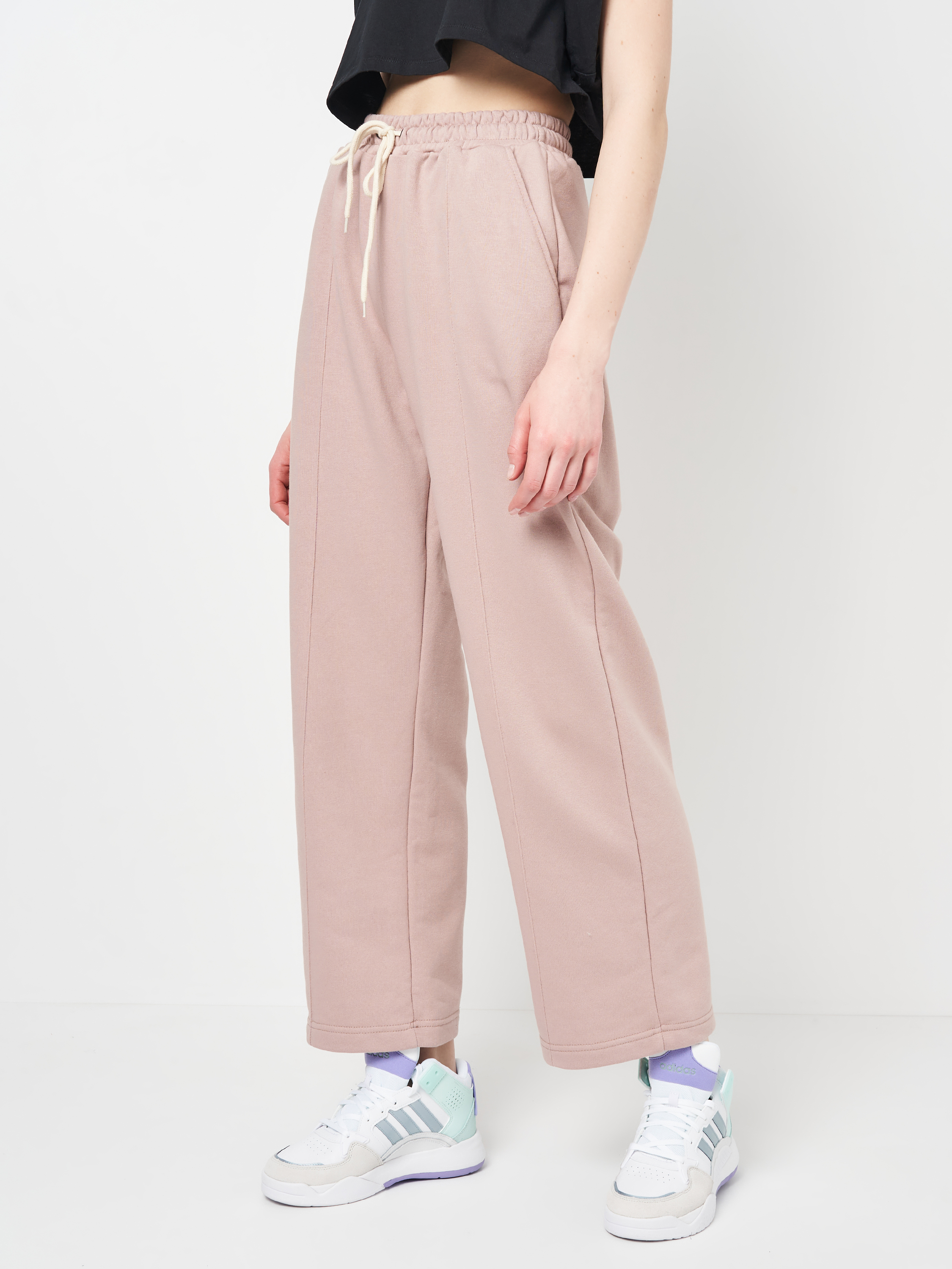 Спортивные штаны Suit'u XAZ292772ILND Кофейные, Спортивные штаны Suit'u XAZ292772ILND M Кофейные
Спортивные штаны Suit'u XAZ292772ILND Кофейные, Спортивные штаны Suit'u XAZ292772ILND M Кофейные