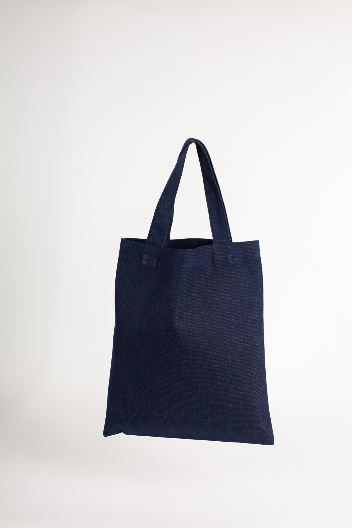 Cумка KS.SHOP Экосумка шоппер 35x42 см ручки 45 см Джинс плотный темно синяя SS-00051
Cумка KS.SHOP Экосумка шоппер 35x42 см ручки 45 см Джинс плотный темно синяя SS-00051