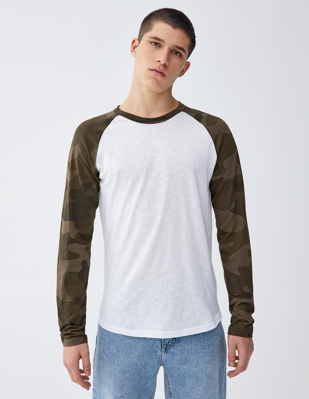 Футболка д/р PULL & BEAR М0116260 (9235/575/505) цвет белый, Футболка д/р PULL & BEAR М0116260 (9235/575/505) цвет белый S
Футболка д/р PULL & BEAR М0116260 (9235/575/505) цвет белый, Футболка д/р PULL & BEAR М0116260 (9235/575/505) цвет белый S