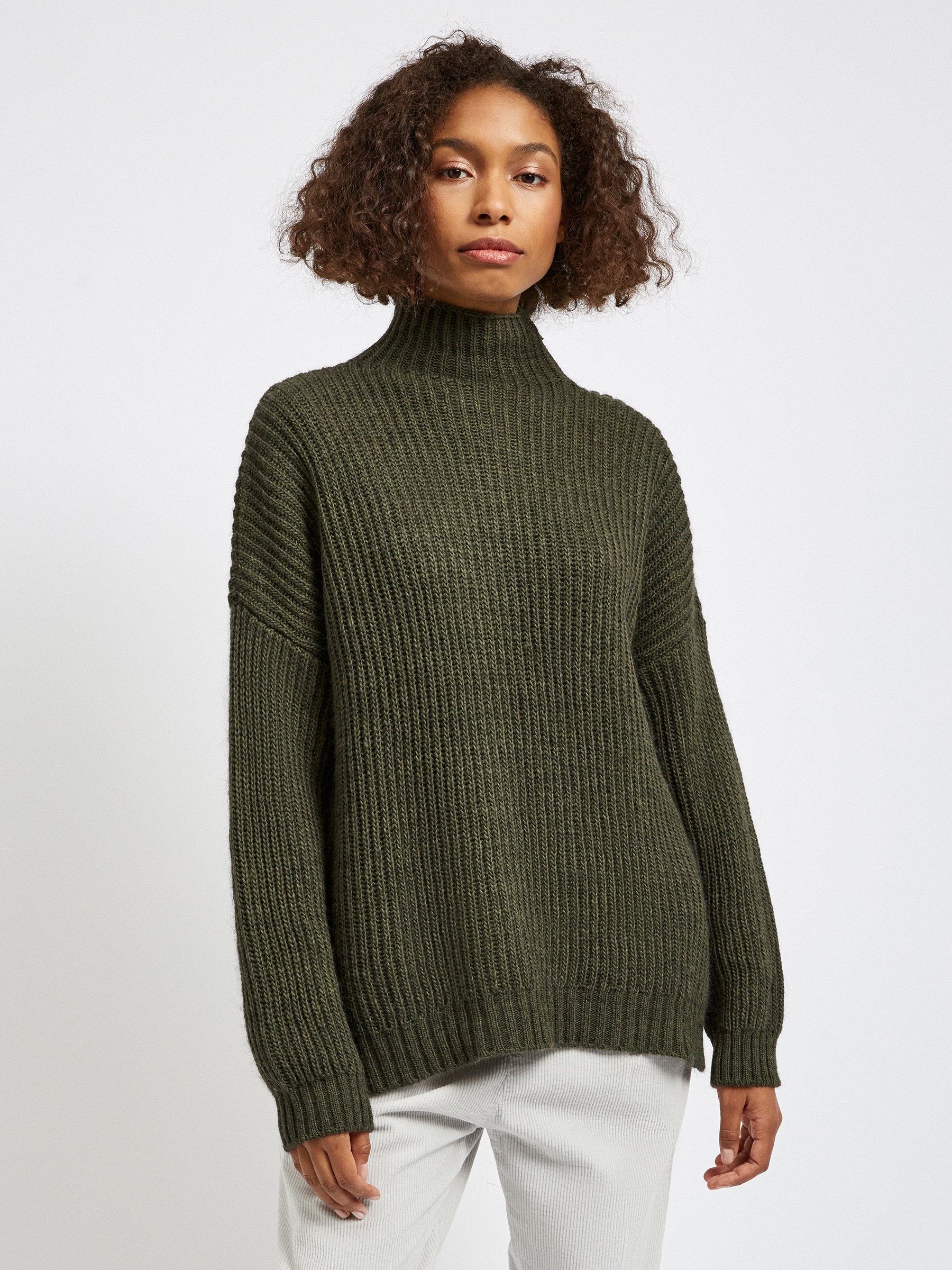 Свитер United Colors of Benetton 109LD2506-72G, Свитер United Colors of Benetton 109LD2506-72G S
Свитер United Colors of Benetton 109LD2506-72G, Свитер United Colors of Benetton 109LD2506-72G S